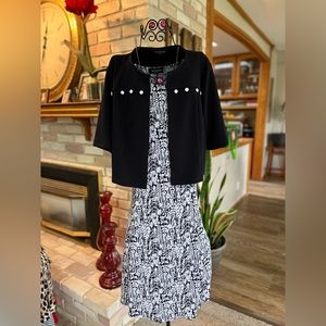 Plus size sleeveless dress w/matching shrug. Navy&pearl buttons worn once